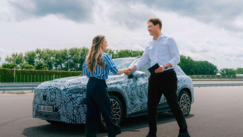 Mercedes-Benz: Το «αφεντικό» της μάρκας περνά δοκιμασίες με τη νέα ηλεκτρική GLC (vid)