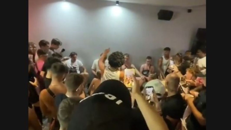 Ζάκυνθος: Τα ακατονόμαστα όργια στοματικού έρωτα τουριστών είχαν εξευτελιστικό έπαθλο