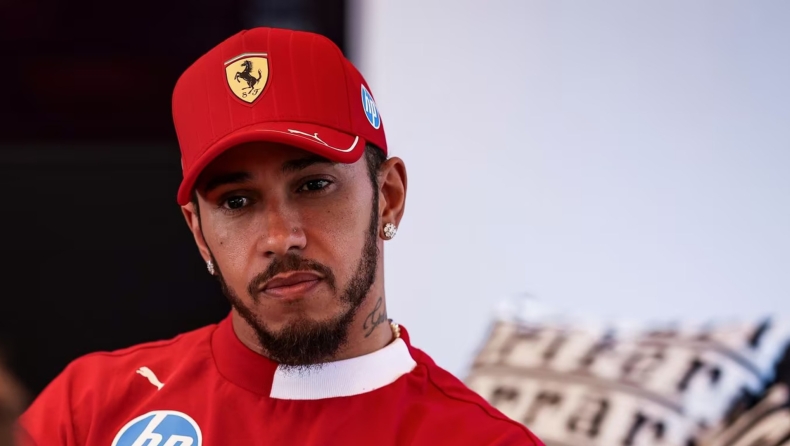 F1 - Χάμιλτον: «Είμαι άχρηστος, μάλλον η Ferrari πρέπει να αλλάξει οδηγό» (vid)