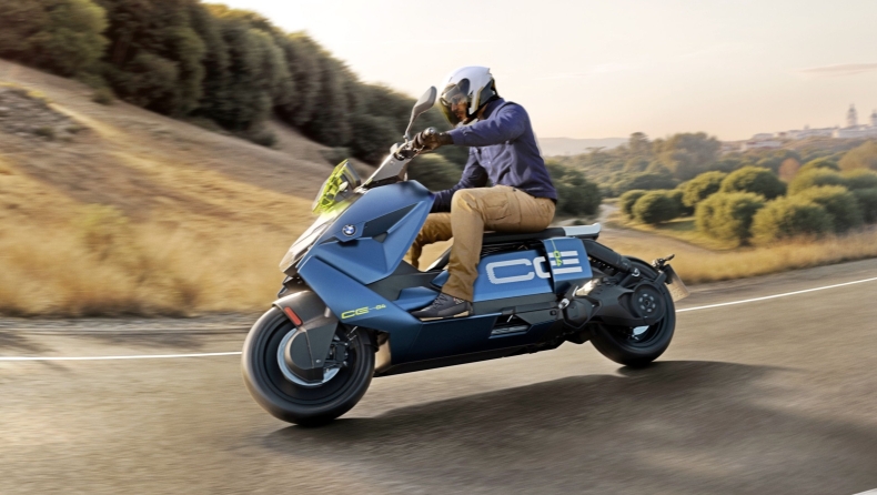 BMW CE 04 2026: Χρώματα και εξοπλισμός που ηλεκτρίζουν (vid)