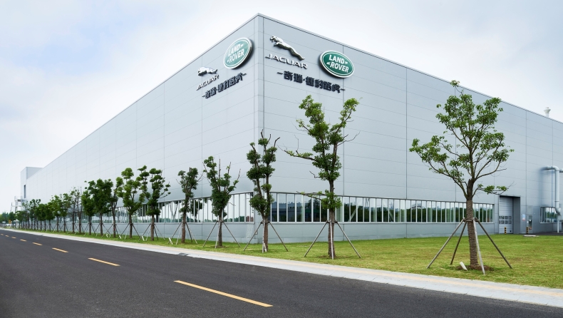 Οι χάκερ «γονάτισαν» την Jaguar Land Rover