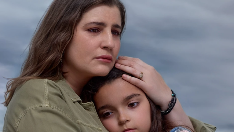 Να με λες μαμά: Είδαμε το πρώτο επεισόδιο της νέας συγκλονιστικής σειράς του Alpha και αλήθεια, πρέπει να το δεις και εσύ