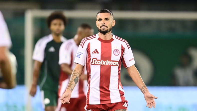 Ολυμπιακός: Το Insta Story του Καμπελά για τη φάση που ζήτησε πέναλτι