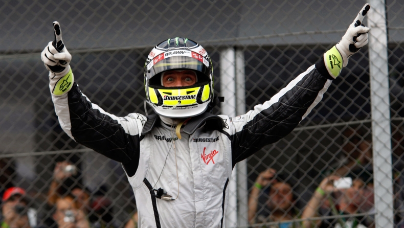 Σαν Σήμερα: Ο Μπάτον έγραψε ιστορία με την Brawn στην F1 (vid)