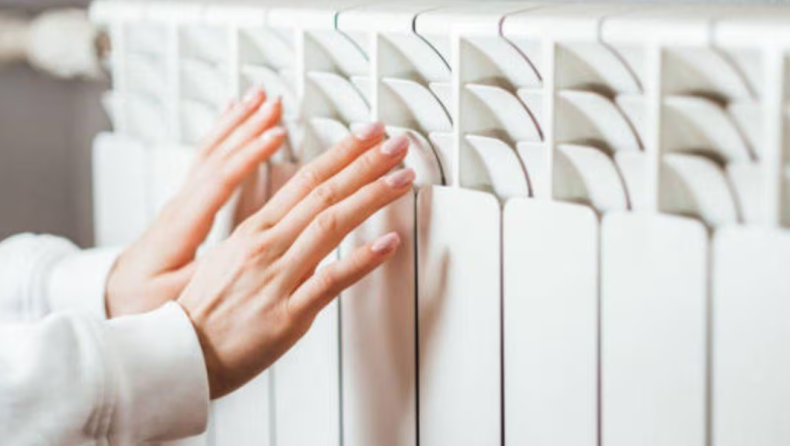 Οι ειδικοί συνιστούν να το κάνετε αυτό στις 5:30 μ.μ. κάθε μέρα στο σπίτι: Θα εξοικονομήσετε πολλά χρήματα