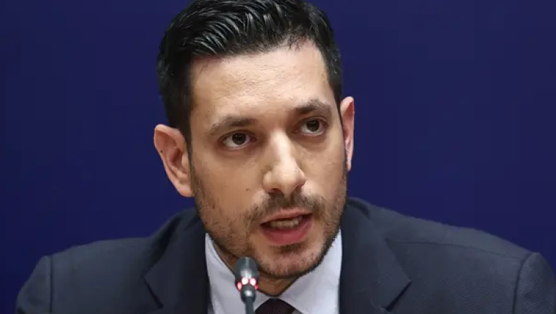 Κυρανάκης: «Γελοιότητες ότι απαγορεύεται να οδηγείς με μπουφάν ή να έχεις ψώνια στο αυτοκίνητο»