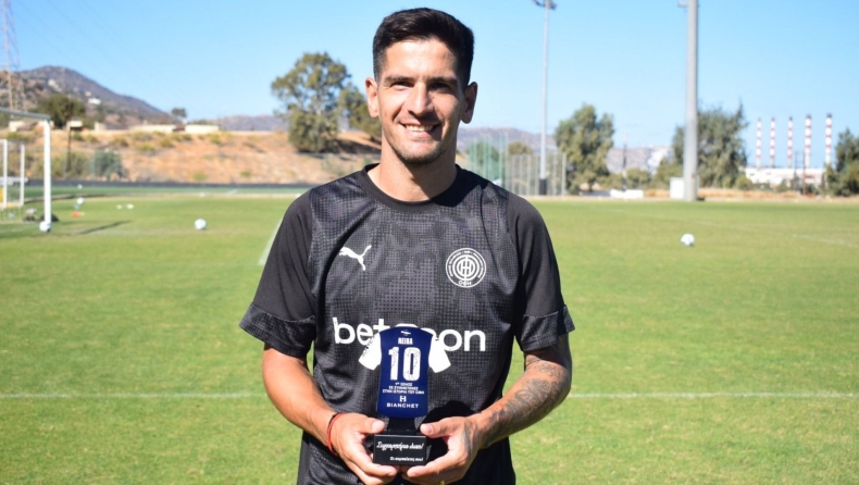 ΟΦΗ: Το δώρο των παικτών στον Legend Νέιρα για το ρεκόρ συμμετοχών