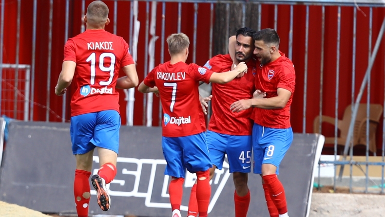 Ελλάς Σύρου - Πανιώνιος 1-2: Ο «Ιστορικός» κέρδισε στο φινάλε τους αξιόμαχους νησιώτες