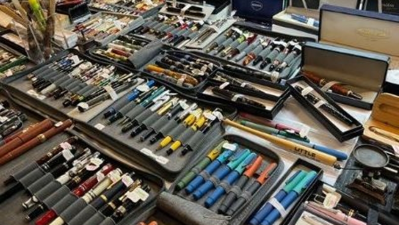 Bloomberg: Γιατί οι νεότερες γενιές συλλέγουν μετά μανίας στιλό