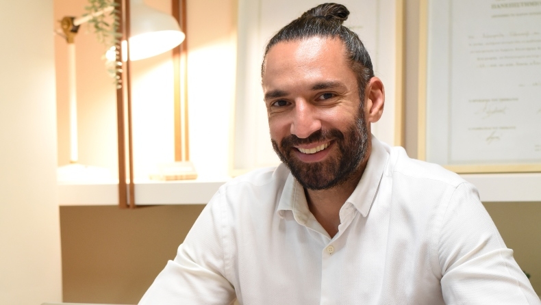 Ισορροπημένη vs "πλήρης" διατροφή. Ο διατροφολόγος Μάνος Δημητρούλης απαντά!