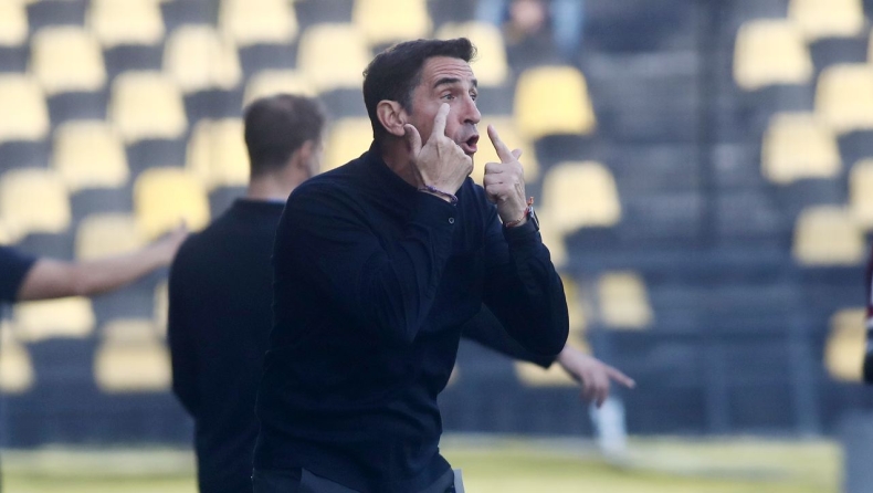 Χιμένεθ: «Μας έβαλε σε δύσκολη θέση η αποβολή… περιμένουμε να έρθει ο Ιανουάριος»