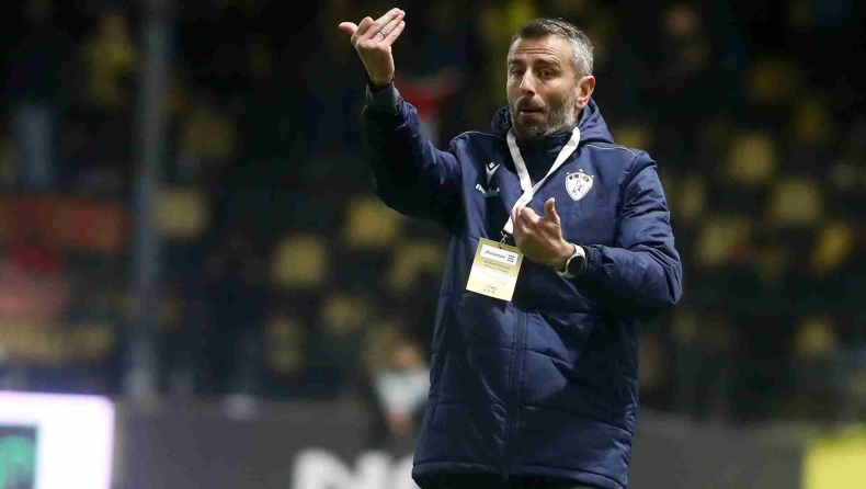 Μαλεζάς: «Κρίμα για την προσπάθεια των παικτών»