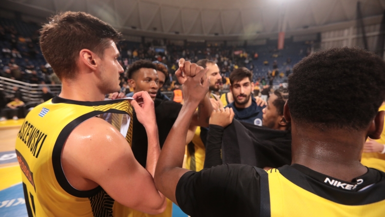 Άρης: Νίκη και…Παλέ!