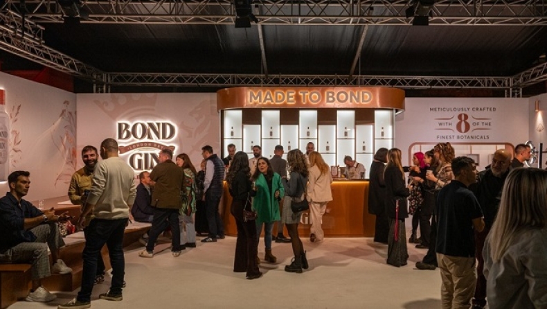 Η ΑΜΒΥΞ παρουσιάζει το νέο Bond London Dry Gin