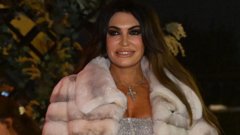 Η Κίμπερλι Γκιλφόιλ στον Αργυρό: Η νέα πρέσβειρα των ΗΠΑ στην Αθήνα σε ιδιωτική μουσική βραδιά