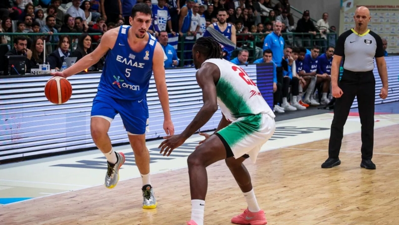 Λαρεντζάκης: «Χαρούμενος ο κόουτς για την εικόνα που δείξαμε»