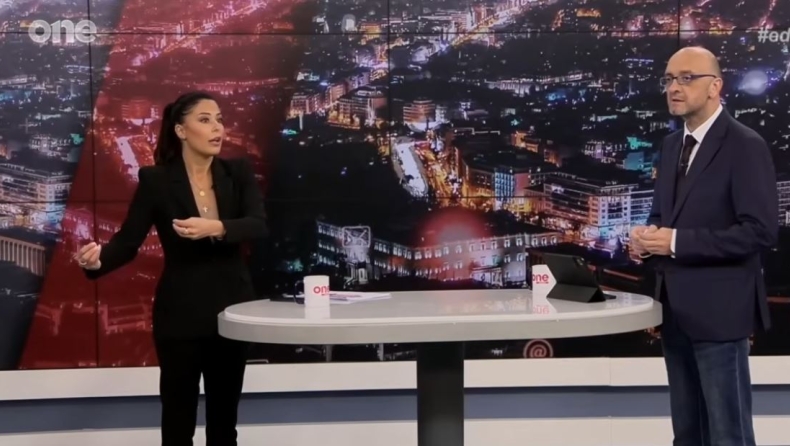 Απίθανο σκηνικό με την Λατινοπούλου: Κάποιος φώναξε «αυνανιστής» την ώρα που μιλούσε στο One (vid)