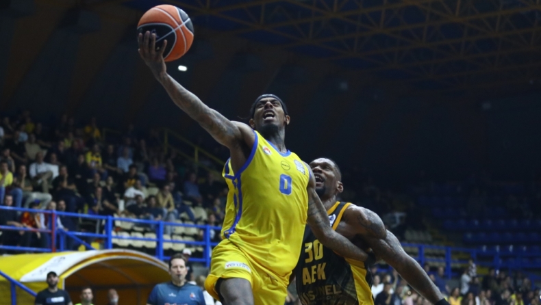 Περιστέρι - ΑΕΚ 79-66: Της έσπασε το αήττητο, ο μαθητής νίκησε τον δάσκαλο