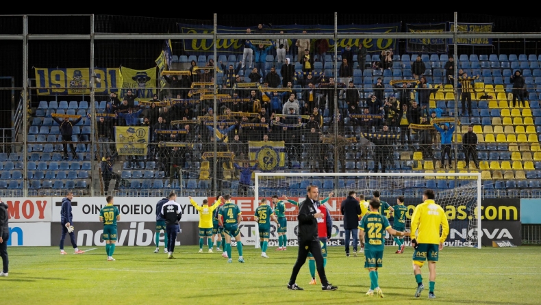 Παναιτωλικός: Επιβραβεύει τους φιλάθλους που πήγαν στην Τρίπολη με 50% έκπτωση για Ολυμπιακό