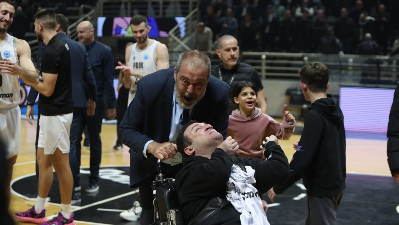 ΠΑΟΚ: Η συγκίνηση του Χατζόπουλου και οι πανηγυρισμοί με τον Γιαννάκη