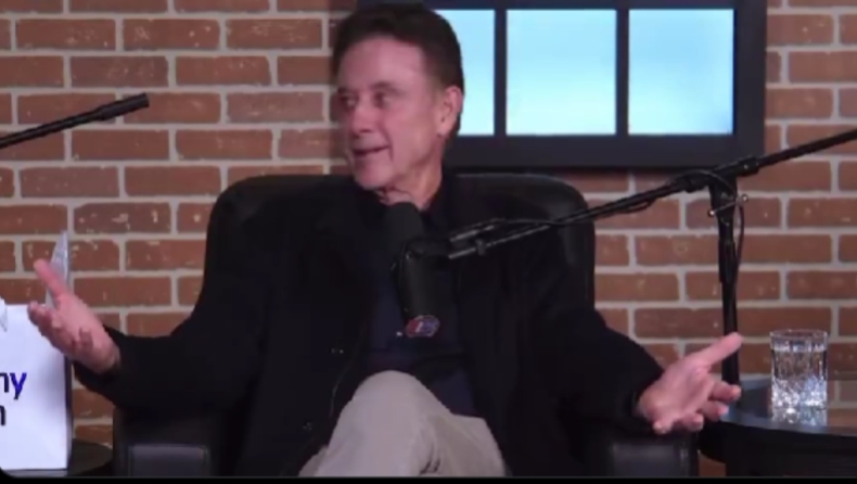 Πιτίνο: «Οι Νικς πήραν... Nικολέτι, Νικαλίνα, Νιλικίνα αντί για Ντόνοβαν Μίτσελ» (vid)