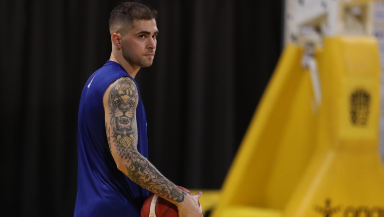 Τολιόπουλος: «Πάντα τιμή και υπερηφάνεια η κλήση στην Εθνική»