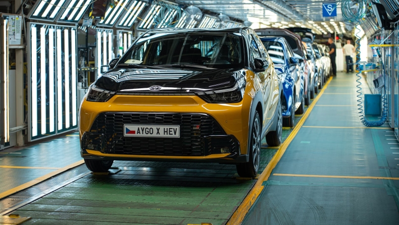 Toyota Aygo X Hybrid: Άρχισε στην Ευρώπη η παραγωγή του μίνι crossover