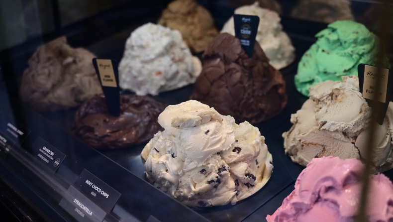 Άκης Σταυρίδης (Kayak): Φτιάχνουμε το καλύτερο παγωτό, σαν να το φτιάχναμε στο σπίτι μας