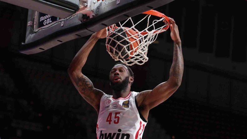 Χολ: Η άμυνα σε Έντουαρντς και η σκληράδα του Ολυμπιακού