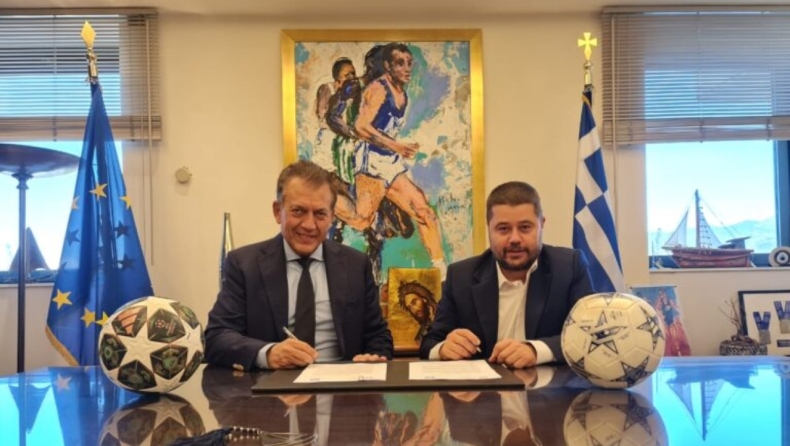 ΕΠΟ: Σύμφωνο για το FIFA for Schools υπέγραψαν Βρούτσης - Γκαγκάτσης