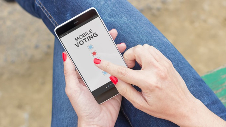 Εκλογές 2028: Ψήφο από το κινητό προανήγγειλε ο Λιβάνιος!