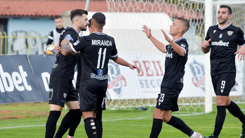 Καλαμάτα - Athens Kallithea 2-0: Παμλίδης και Μάντζης «μίλησαν» ξανά κι έδωσαν τη νίκη στην «Μαύρη Θύελλα»