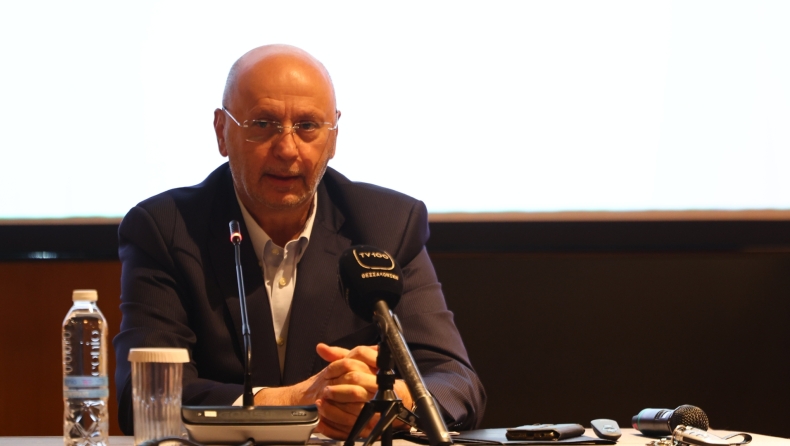 Μονεμβασιώτης: «Το ψάρι βρωμάει από το κεφάλι, δική μου η πρώτη ευθύνη»