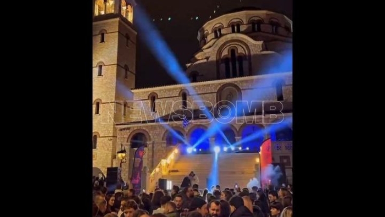 Rave party στα σκαλιά Ιερού Ναού στη Λαμπρινή προκαλεί θύελλα αντιδράσεων