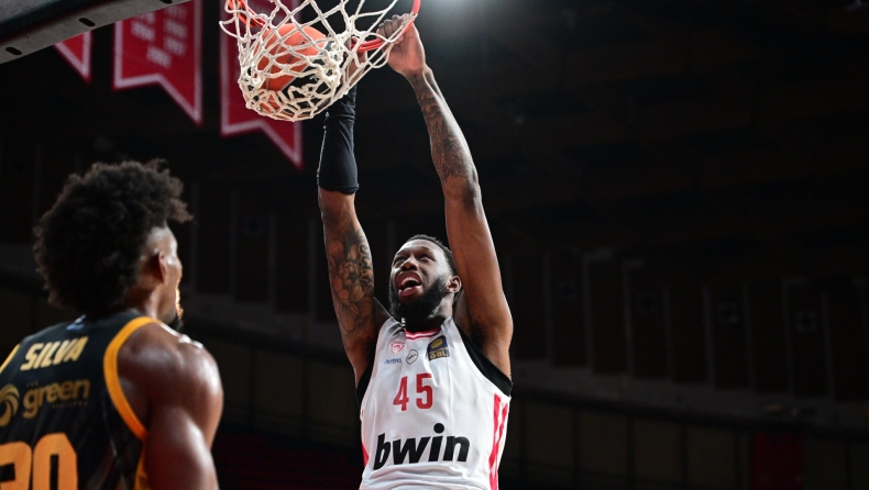 Ολυμπιακός - ΑΕΚ 100-93: Απάντησε με 100άρα στον 30άρη Σίλβα