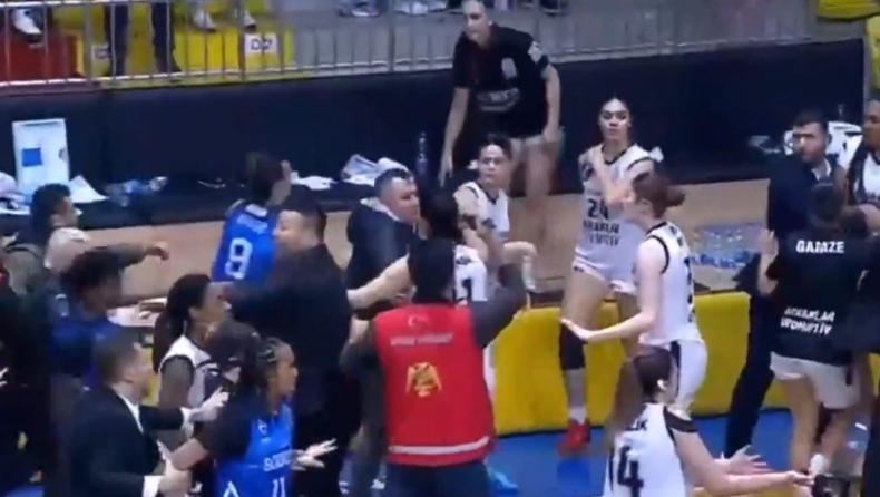 Μερσίν - Μποντρούμ: Άγριο ξύλο στο μπάσκετ γυναικών στην Τουρκία