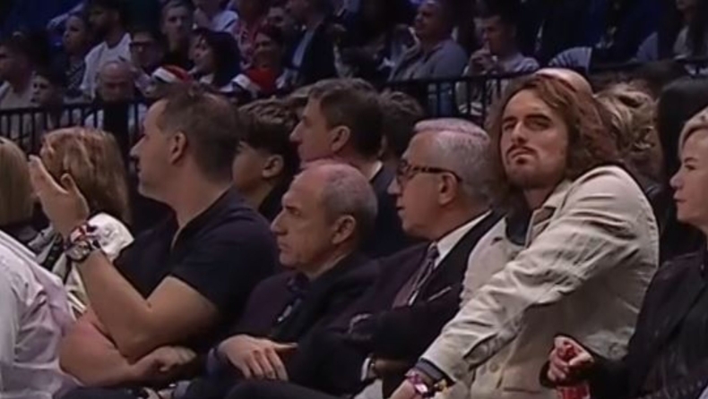 Ντουμπάι BC - Αρμάνι: Ο Τσιτσιπάς παρακολουθεί από κόντα την αναμέτρηση στο Ντουμπάι