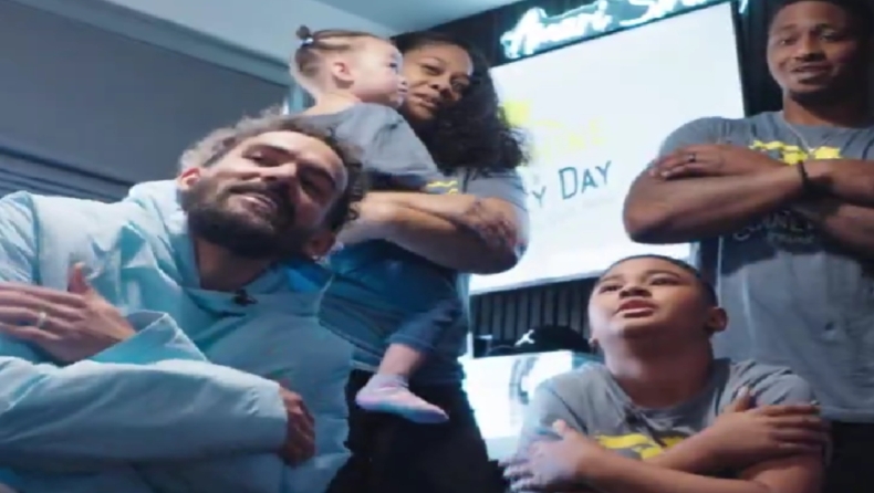 Γιανγκ: Ο σταρ των Χοκς έκανε αξέχαστα τα Χριστούγεννα μικρού θαυμαστή του