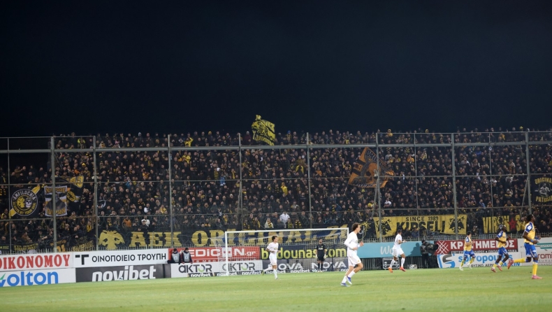 ΑΕΚ: Το κιτρινόμαυρο πάρτι στην Τρίπολη και οι πανηγυρισμοί για το διπλό κορυφής