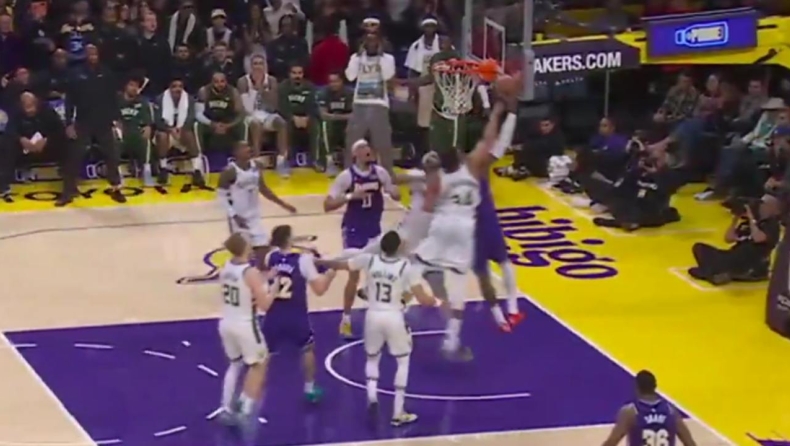 Aντετοκούνμπο: Κατέβασε τον... γενικό στον ΛεΜπρόν με clutch μπλοκ (vid)