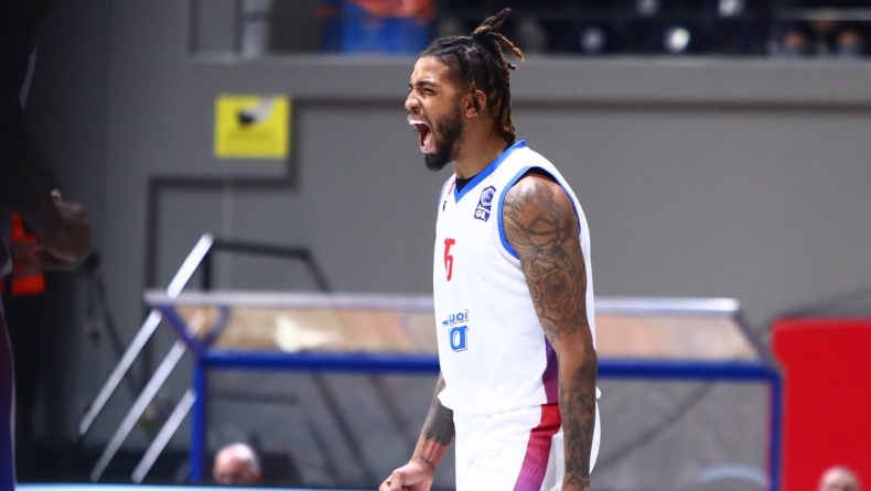 Κόροιβος: Ενισχύθηκε με Ντέβιν Ντέιβις!