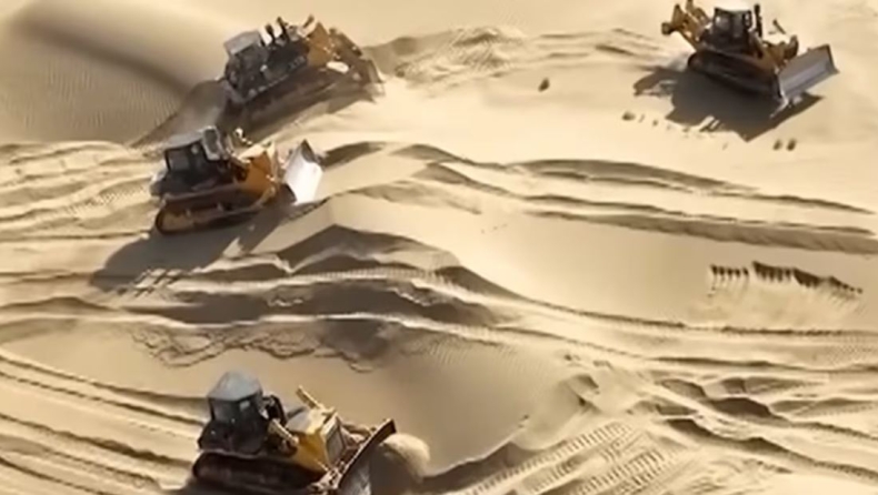 Κίνηση-ματ της Κίνας: Πώς κατάφερε να συγκρατήσει 337.000 τ.χλμ. άμμου με άχυρο, νερό και ήλιο