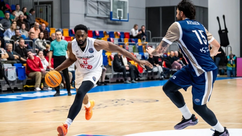 Φίζελ: «Ιστορική ομάδα η ΑΕΚ με σπουδαίους οπαδούς»