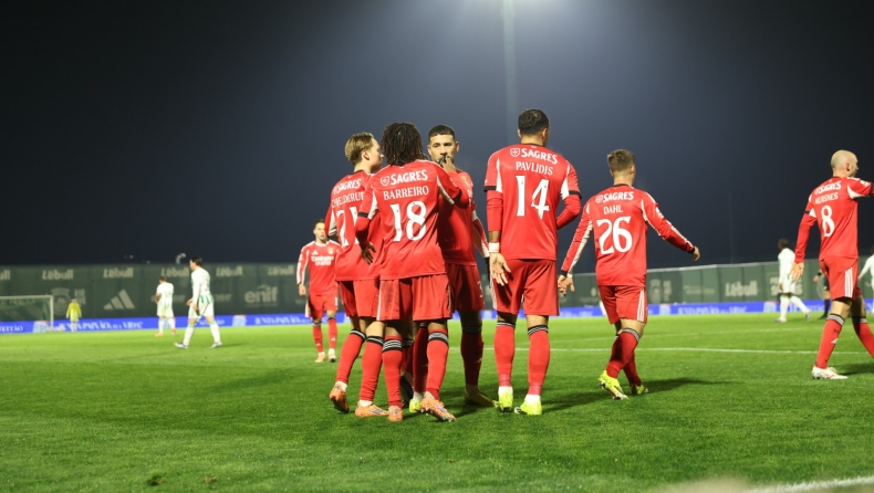 Η Μπενφίκα του Παυλίδη νίκησε εύκολα τη Ρίο Άβε του Συλαϊδόπουλου