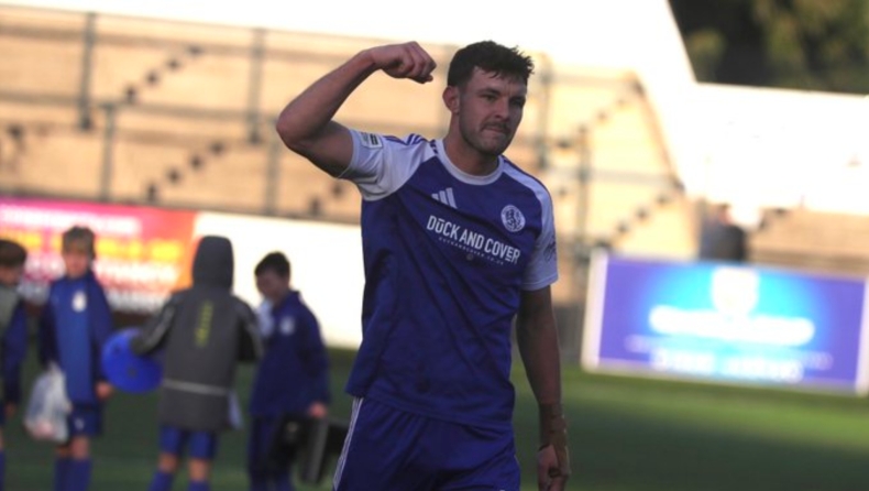 Ο δάσκαλος που απέκλεισε την Πάλας από το Κύπελλο, «αποθεώθηκε» από τους μαθητές του! (vid)