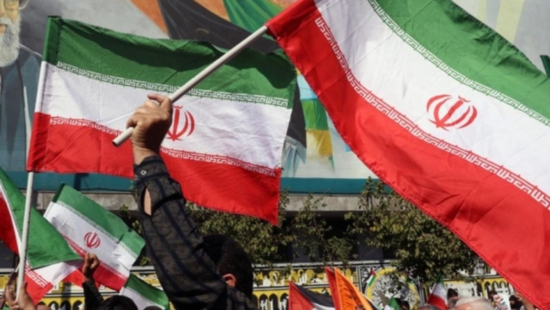 Τι συμβαίνει στο Ιράν; Η ακραία πόλωση και ο παράγοντας Τραμπ