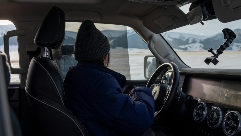 Τα 5 ρούχα που δεν πρέπει να φοράμε όταν οδηγούμε