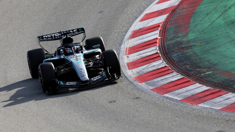 F1 - H Mercedes «πετά» από νωρίς το μπαλάκι στον ανταγωνισμό