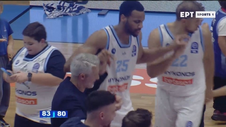 Μύκονος: Το έριξε στο... γλέντι και στον χορό η ομάδα