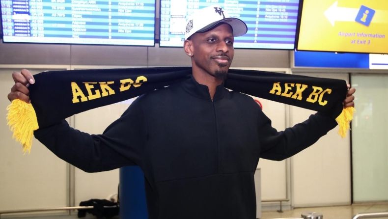 Νάναλι: Στην εξάδα της ΑΕΚ για το ματς με τη Μύκονο!